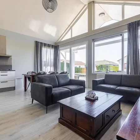 Wilgenroos 6p - Lijsterlaan 198 Chalet Wervershoof